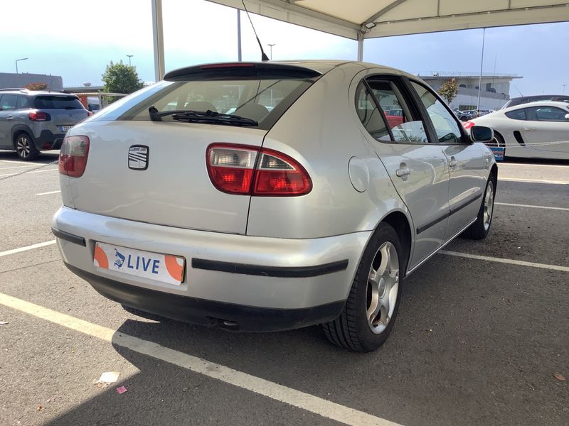 Seat Leon 1.9 TDI Sport 2002 – снимка 2