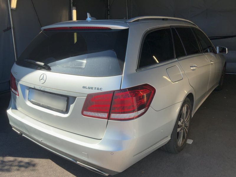 Mercedes-Benz E-Klasse E 220 CDI T BlueTEC Avantgarde 2016 – снимка 6