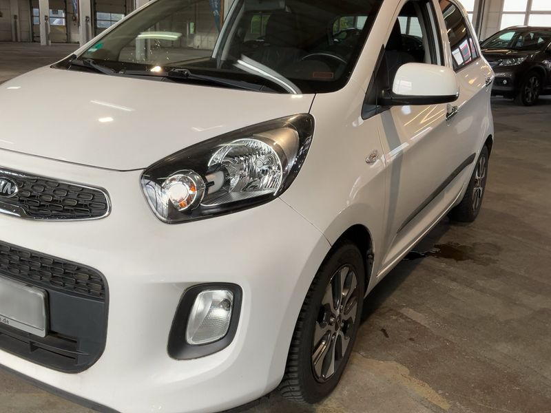 Kia Picanto 1.0 Dream Team 2015 – снимка 2