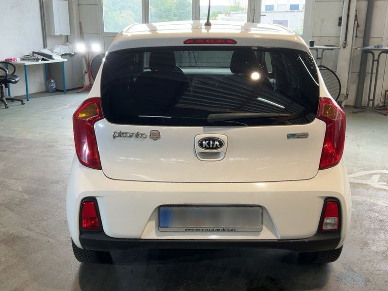 Kia Picanto 1.0 Dream Team 2015 – снимка 7