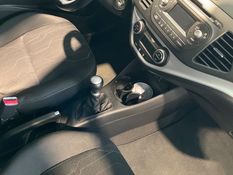 Kia Picanto 1.0 Dream Team 2015 – снимка 32