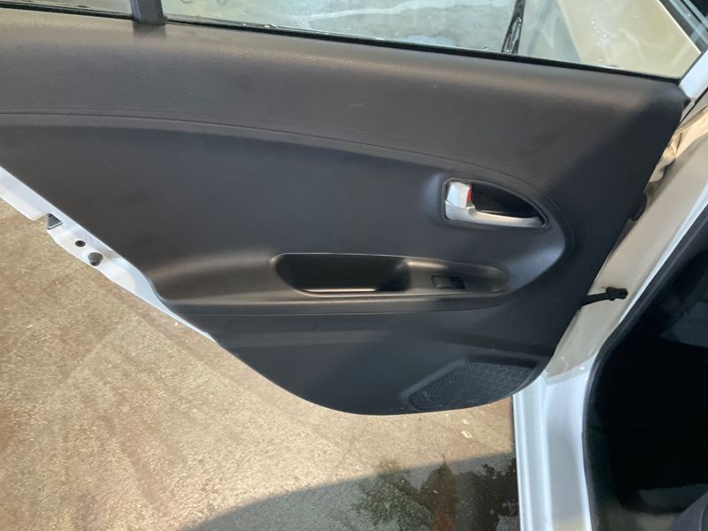 Kia Picanto 1.0 Dream Team 2015 – снимка 29