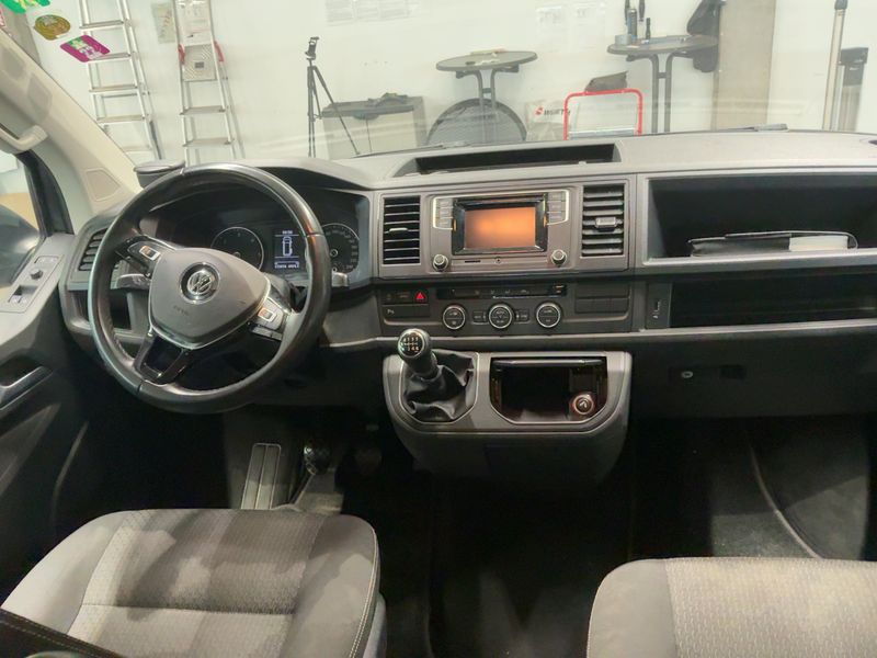 Volkswagen T6 Multivan 2.0 TDI Trendline 2016 – снимка 17