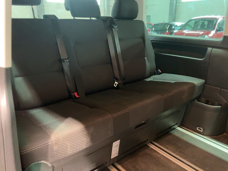 Volkswagen T6 Multivan 2.0 TDI Trendline 2016 – снимка 19