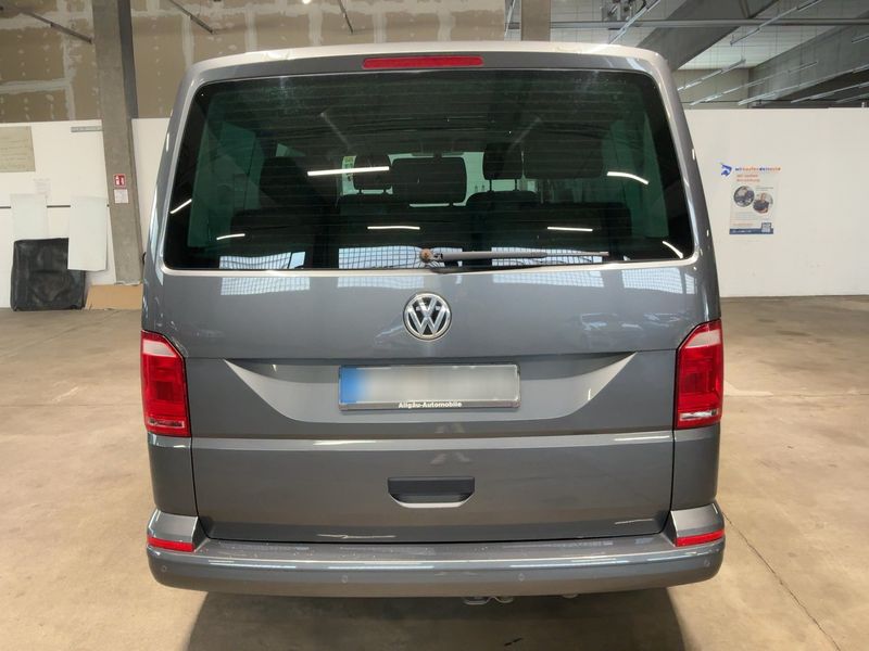 Volkswagen T6 Multivan 2.0 TDI Trendline 2016 – снимка 7