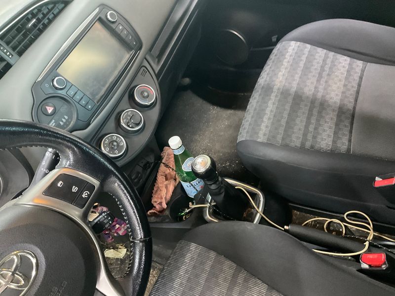Toyota Yaris 1.4 D-4D Active 2016 – снимка 33