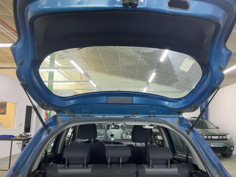 Toyota Yaris 1.4 D-4D Active 2016 – снимка 15