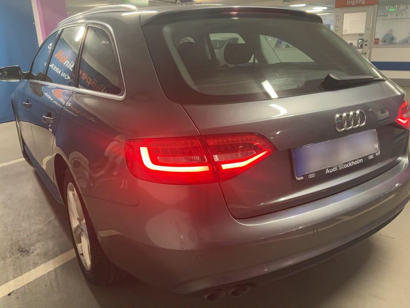 Audi A4 2.0 TDI Attraction 2013 – снимка 3