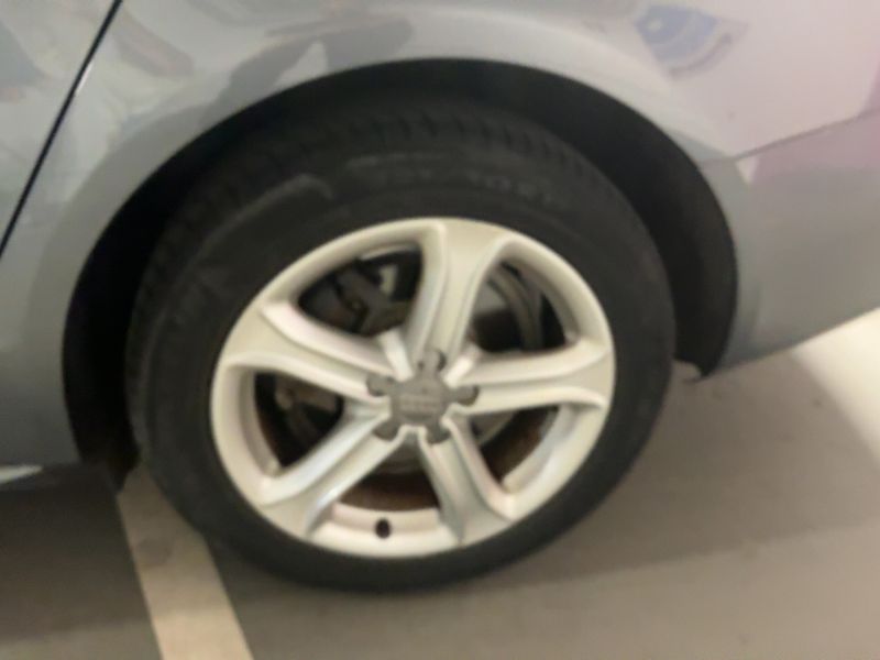 Audi A4 2.0 TDI Attraction 2013 – снимка 16