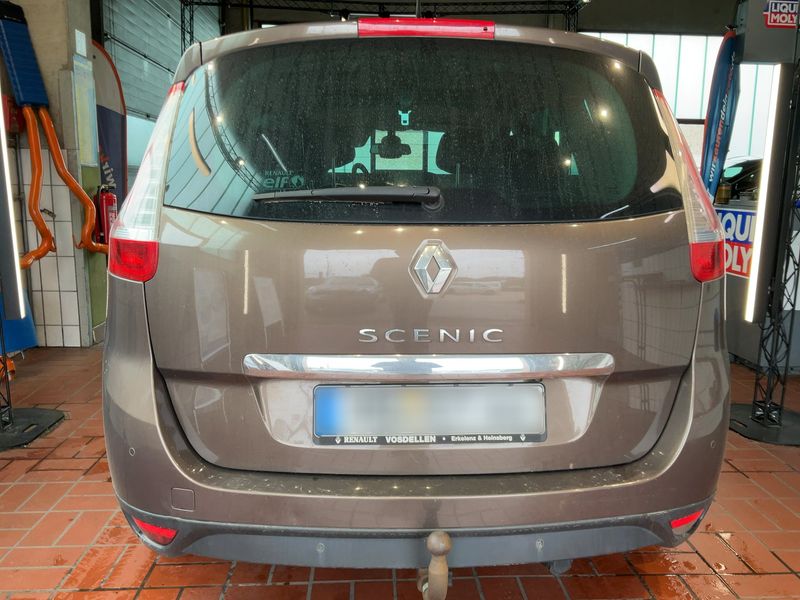 Renault Grand Scenic 2.0 dCi BOSE Edition 2014 – снимка 7