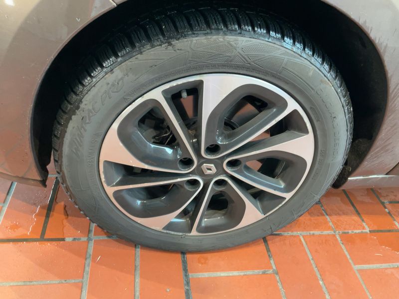 Renault Grand Scenic 2.0 dCi BOSE Edition 2014 – снимка 3