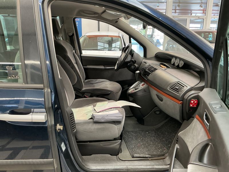 Citroen C8 2.0 HDi Tendance 2006 – снимка 3