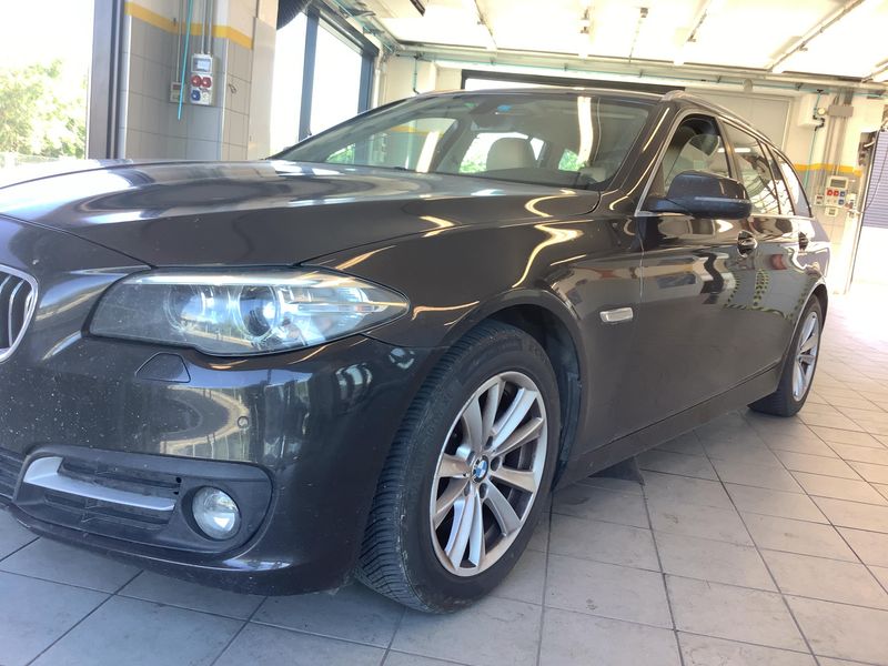 BMW 5er 520d xDrive 2015 – снимка 2