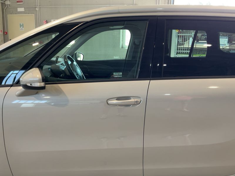 Citroen C4 Grand Picasso 1.6 Blue-HDi Feel 2018 – снимка 4