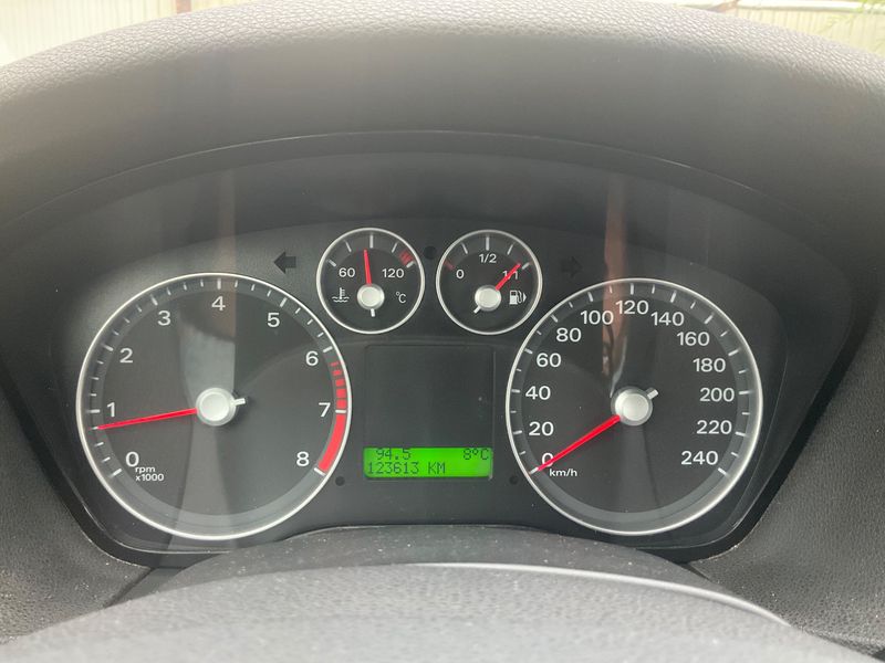 Ford Focus 1.6 Trend 2007 – снимка 4