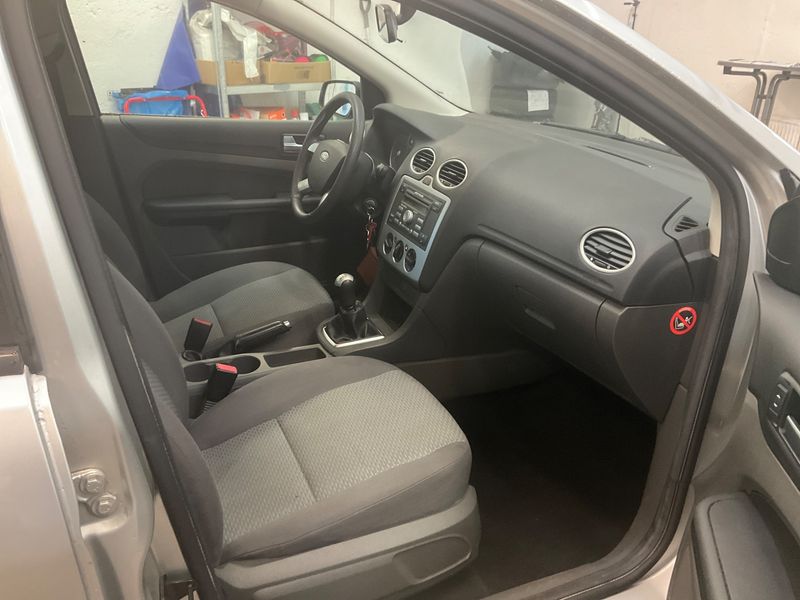 Ford Focus 1.6 Trend 2007 – снимка 3
