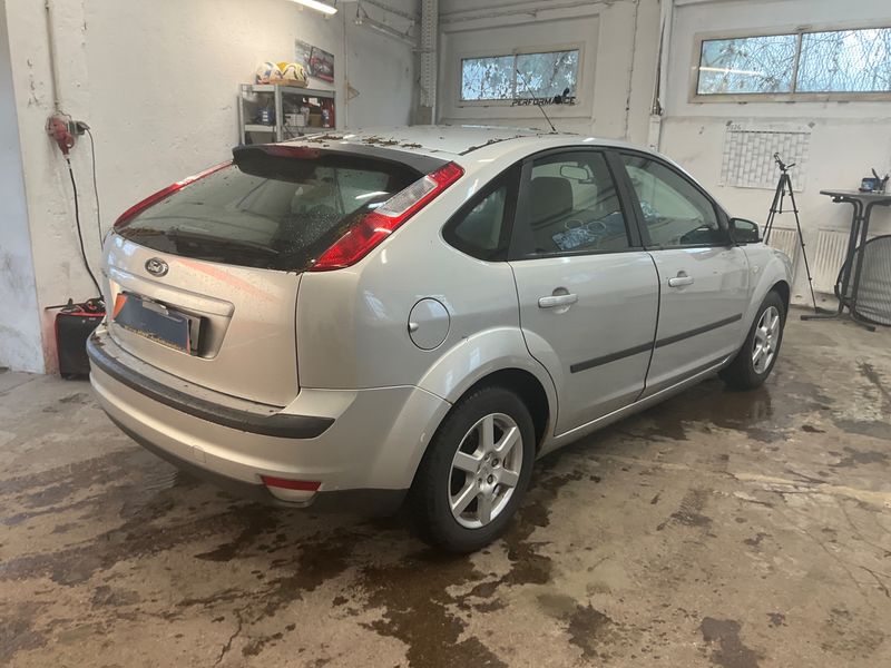 Ford Focus 1.6 Trend 2007 – снимка 2