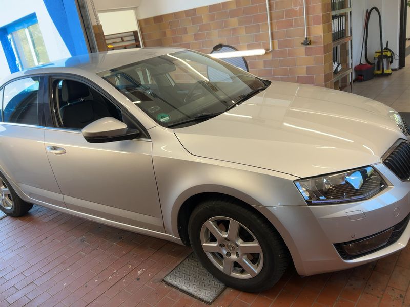 Skoda Octavia 1.2 TSI Elegance 2014 – снимка 12
