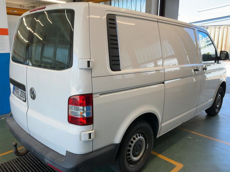 Volkswagen T5 Transporter 2.0 TDI Kasten 2013 – снимка 8