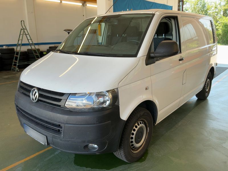 Volkswagen T5 Transporter 2.0 TDI Kasten 2013 – снимка 1