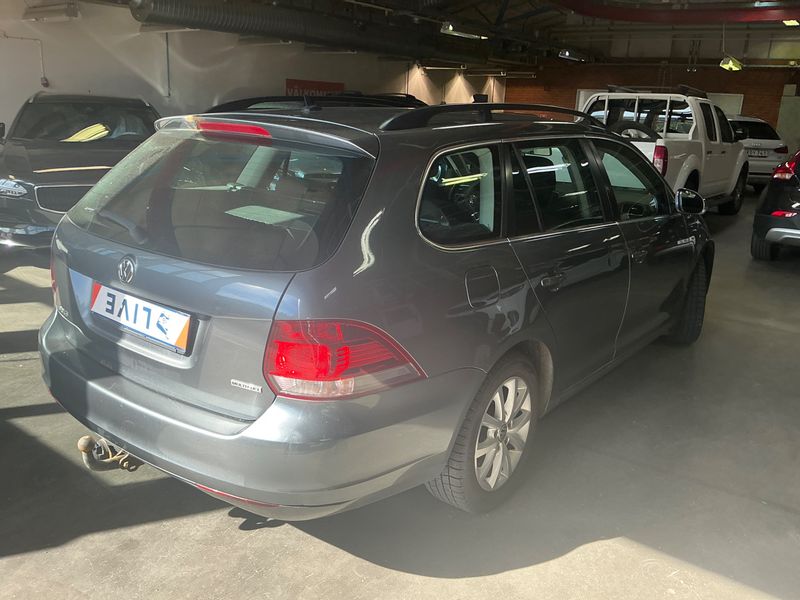 Volkswagen Golf VI 1.6 Comfortline 2010 – снимка 2