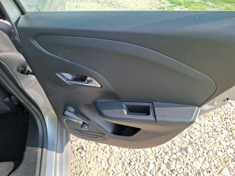 Opel Corsa 1.2 Turbo Edition 2020 – снимка 38