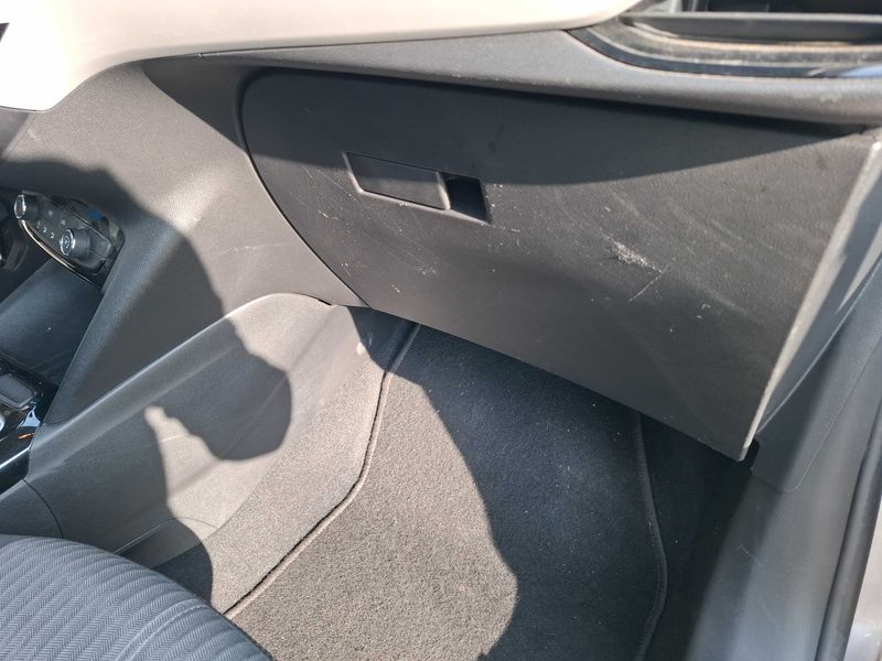 Opel Corsa 1.2 Turbo Edition 2020 – снимка 44