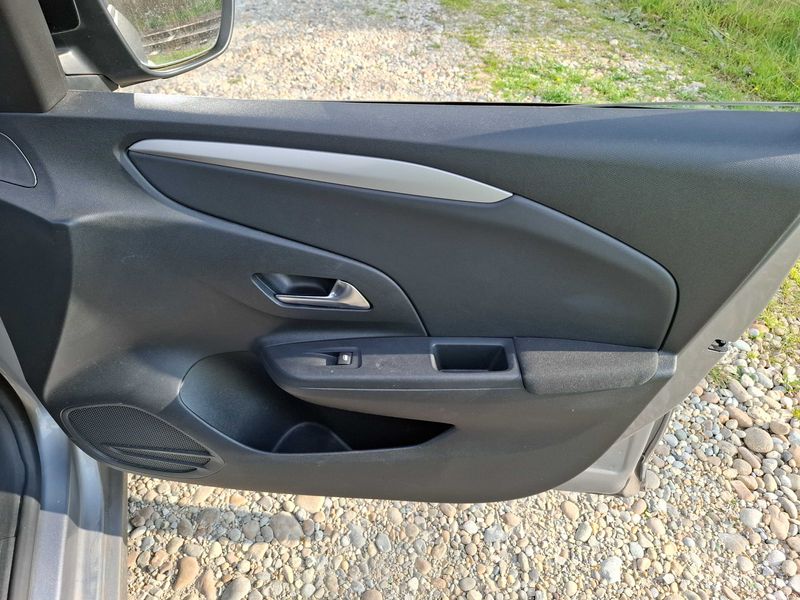 Opel Corsa 1.2 Turbo Edition 2020 – снимка 42