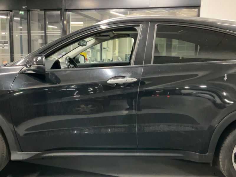 Honda HR-V 1.5 i-VTEC Executive 2017 – снимка 4