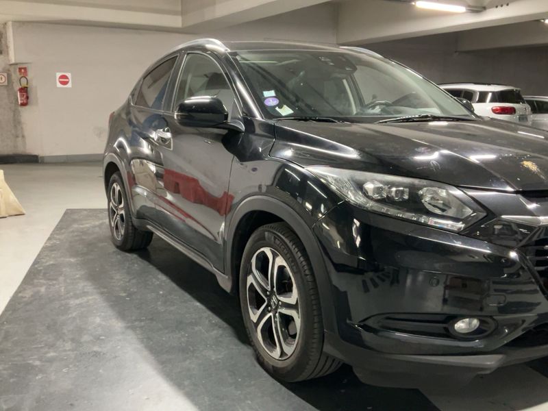Honda HR-V 1.5 i-VTEC Executive 2017 – снимка 12