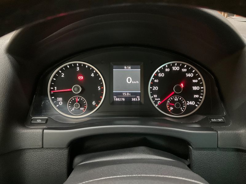 Volkswagen Tiguan 2.0 TDI Sport & Style BlueMotion Tech 2012 – снимка 19