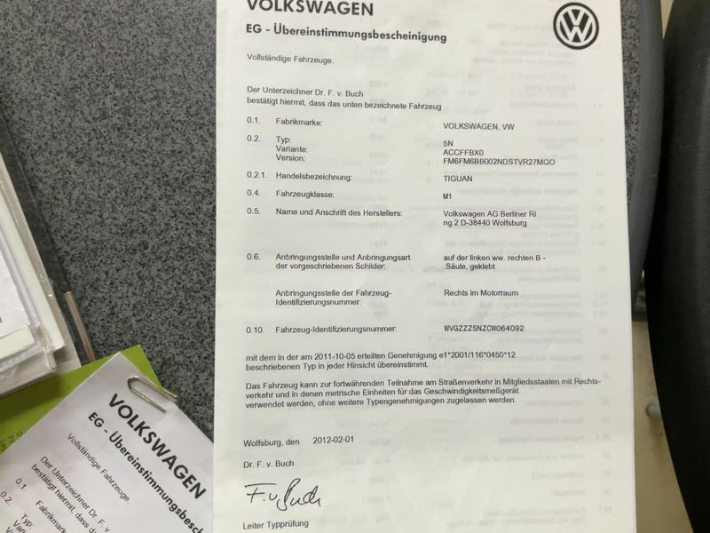 Volkswagen Tiguan 2.0 TDI Sport & Style BlueMotion Tech 2012 – снимка 22