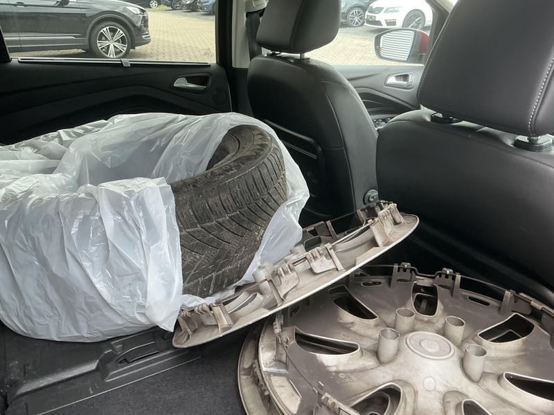 Ford C-Max 2.0 TDCi Titanium 2016 – снимка 20