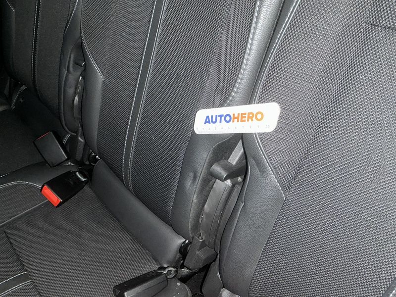 Ford C-Max 2.0 TDCi Titanium 2016 – снимка 32