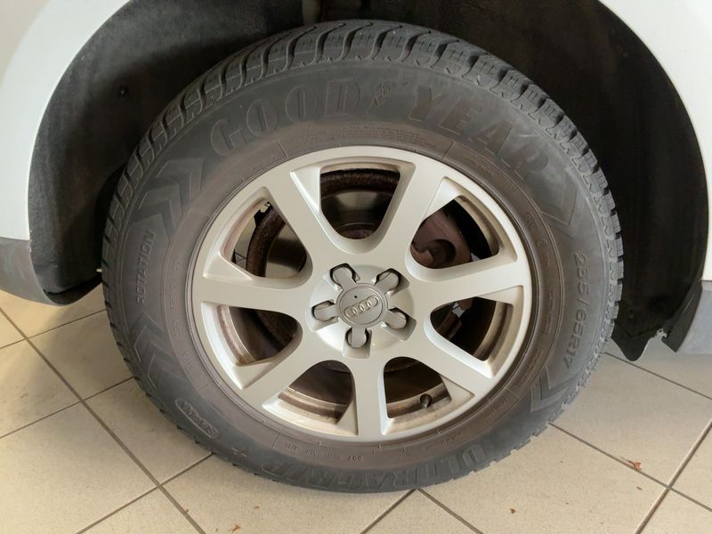 Audi Q5 2.0 TDI clean diesel quattro 2015 – снимка 9