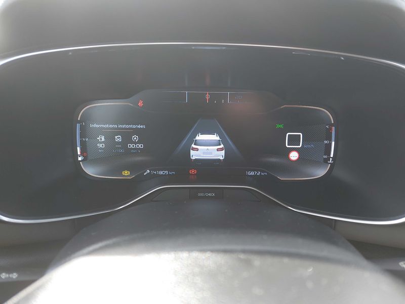 Citroen C5 Aircross 1.2 PureTech Feel 2019 – снимка 12
