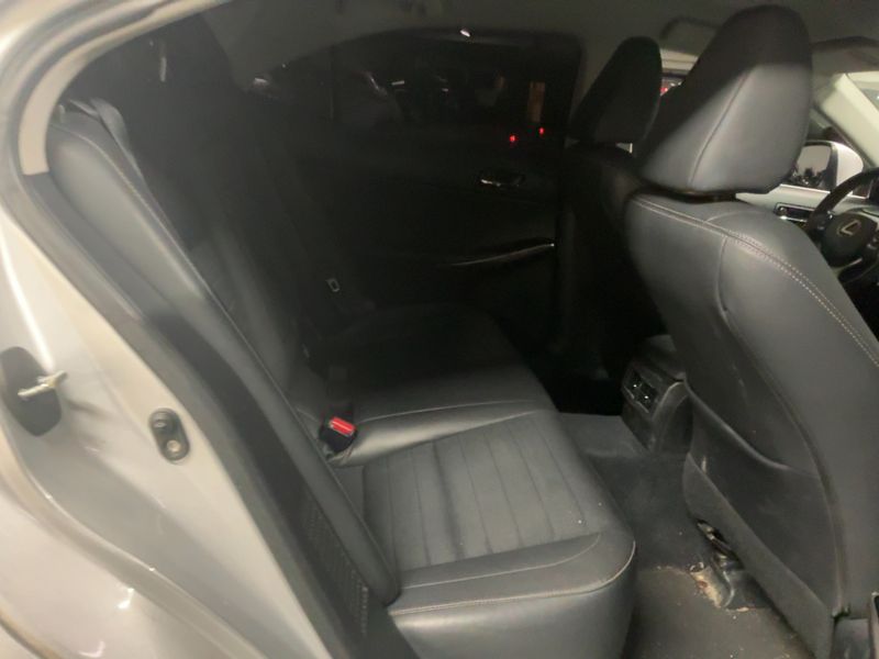 Lexus IS-Serie IS 300h Pack 2013 – снимка 19