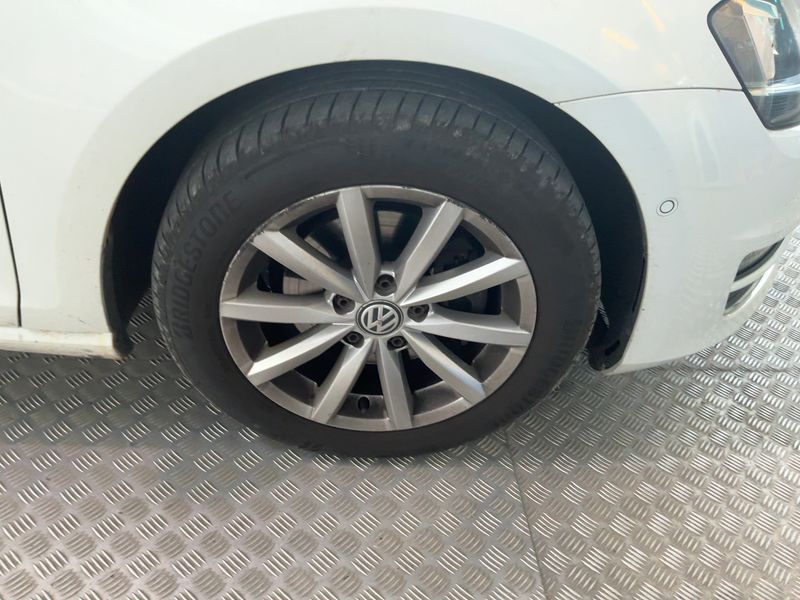 Volkswagen Golf VII 1.6 TDI Lounge BlueMotion Tech 2016 – снимка 11
