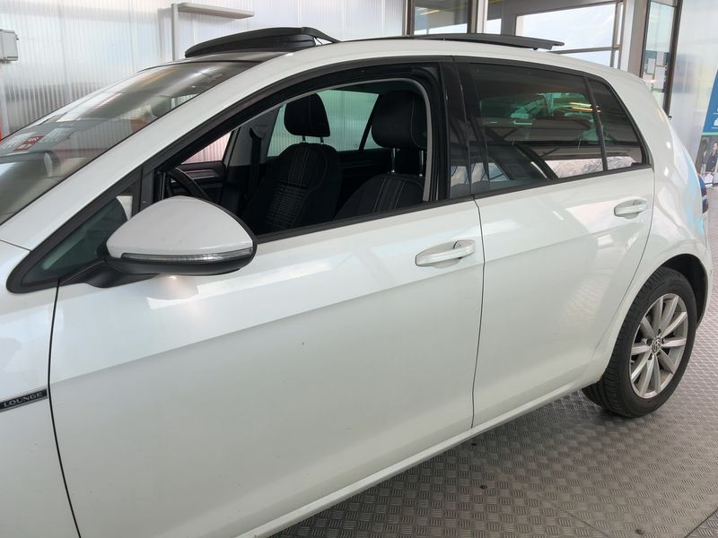Volkswagen Golf VII 1.6 TDI Lounge BlueMotion Tech 2016 – снимка 4