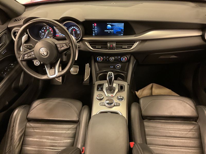 Alfa Romeo Stelvio 2.0 Turbo Veloce Q4 2022 – снимка 17