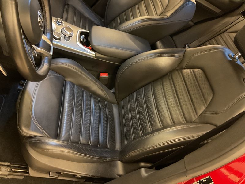 Alfa Romeo Stelvio 2.0 Turbo Veloce Q4 2022 – снимка 29