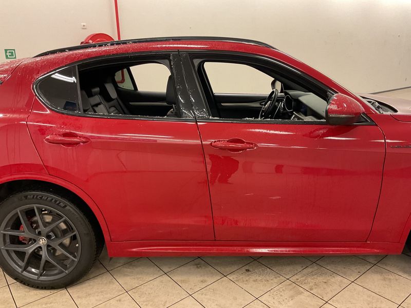 Alfa Romeo Stelvio 2.0 Turbo Veloce Q4 2022 – снимка 10