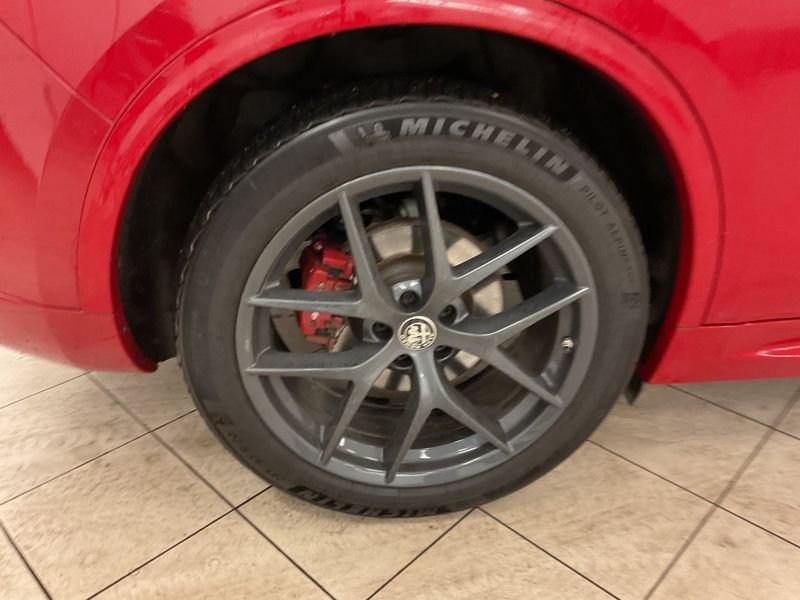 Alfa Romeo Stelvio 2.0 Turbo Veloce Q4 2022 – снимка 9