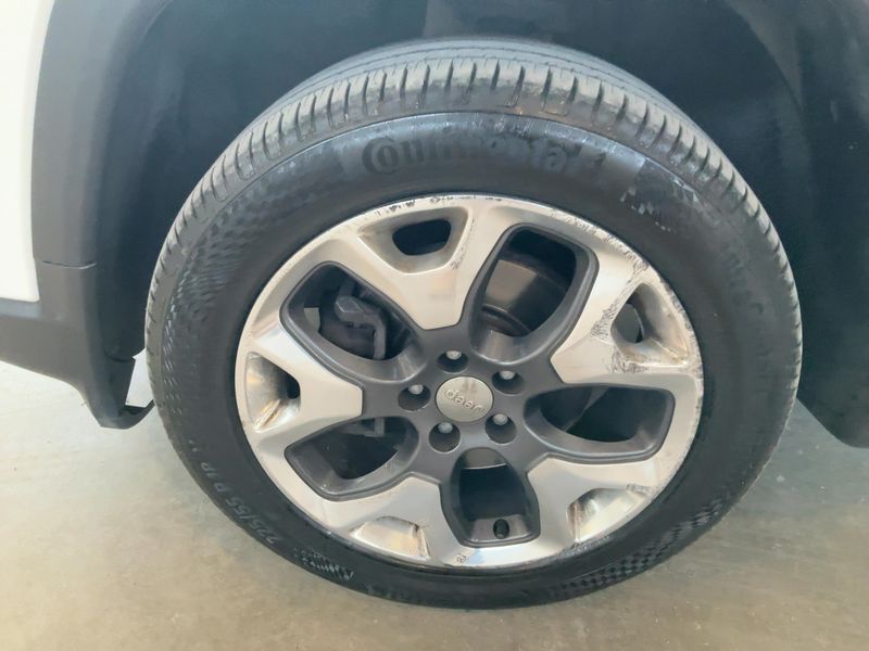 Jeep Compass 2.0 M-Jet Limited 4WD 2019 – снимка 3