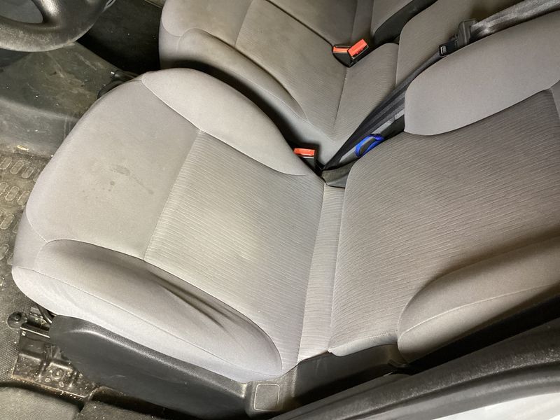 Peugeot Partner 1.6 HDi L1 Pack Clim NAV 2015 – снимка 38
