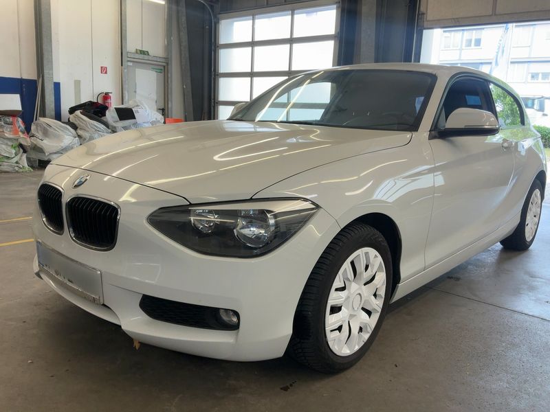 BMW 1er 114i 2013 – снимка 1