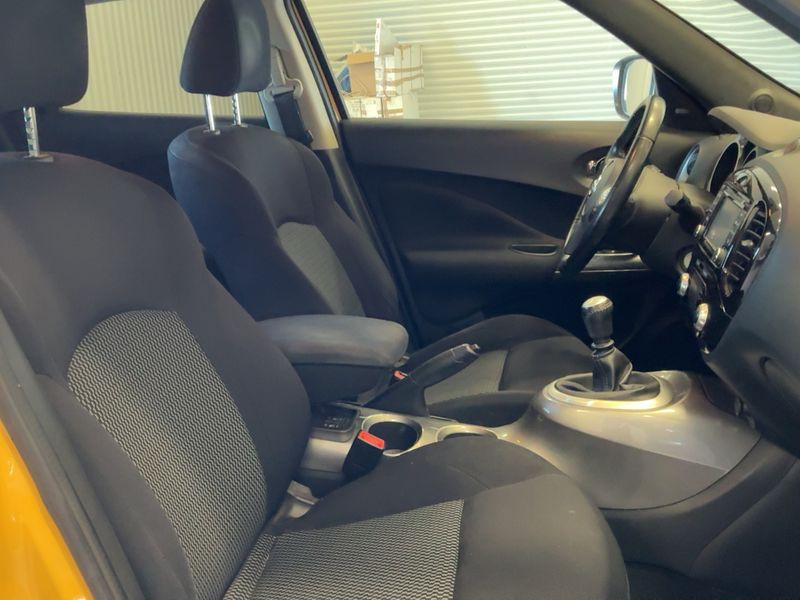 Nissan Juke 1.2 N-Connecta 2016 – снимка 16