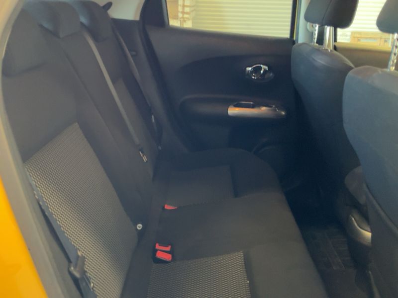 Nissan Juke 1.2 N-Connecta 2016 – снимка 19