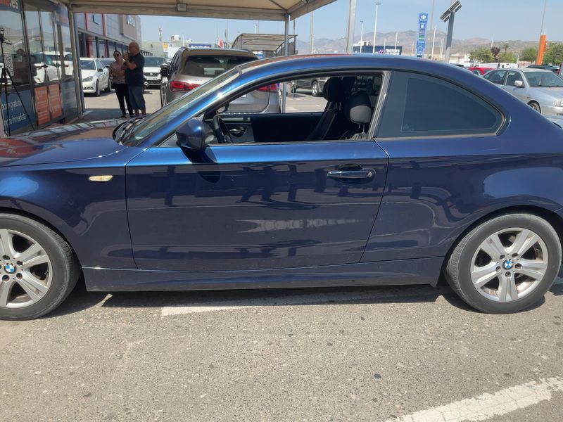 BMW 1er 118d 2010 – снимка 4