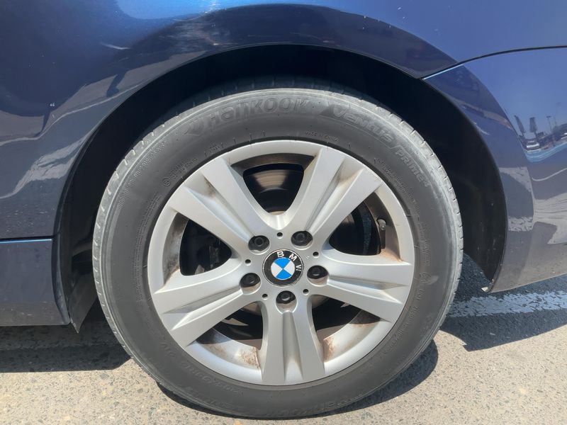 BMW 1er 118d 2010 – снимка 5